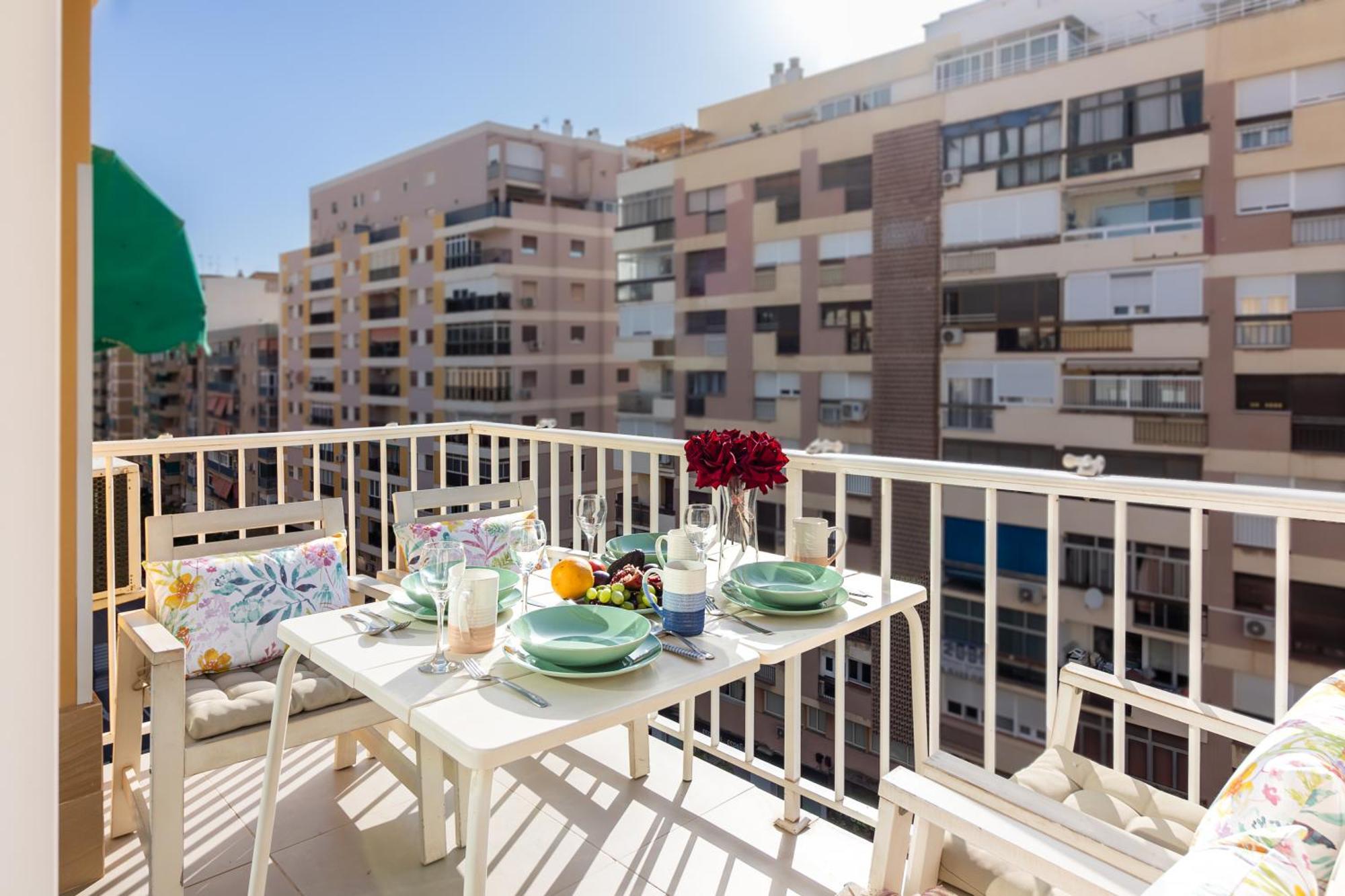 Malaga Center Flat Holidays Salitre المظهر الخارجي الصورة